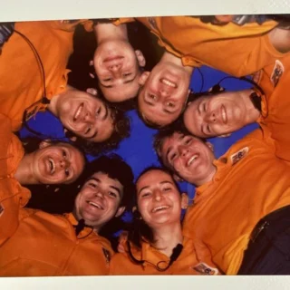 Oranje boven 🌳🇳🇱🧡 Ook vandaag en morgen zijn we gewoon geopend! Kom jij klimmen?

#koningsdag #oranjeboven🇳🇱 #klimbos #debomenin #klimmen #leuksteuitjevannederland #gezinsuitje #qualitytime